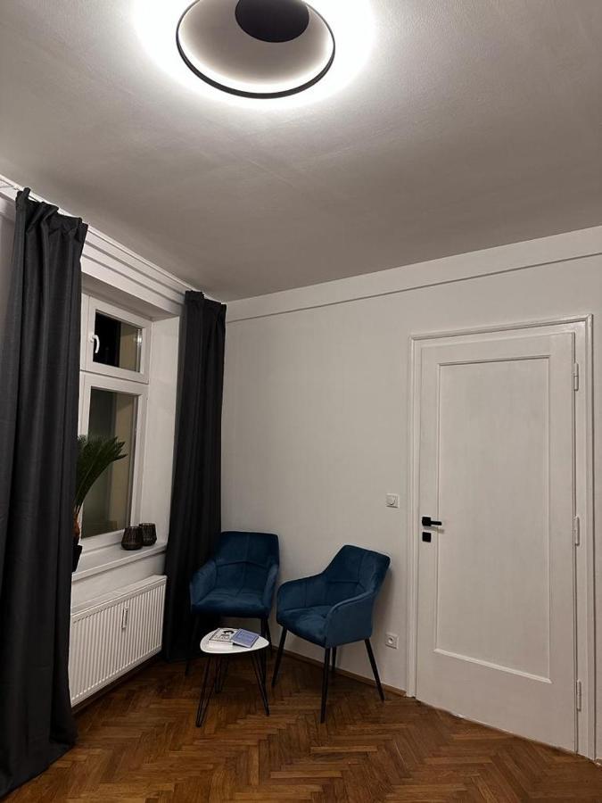 Riverside Apartment 카를로비바리 외부 사진