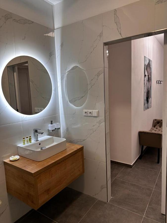 Riverside Apartment 카를로비바리 외부 사진